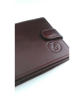 Brązowy portfel skórzany z kolekcji casual